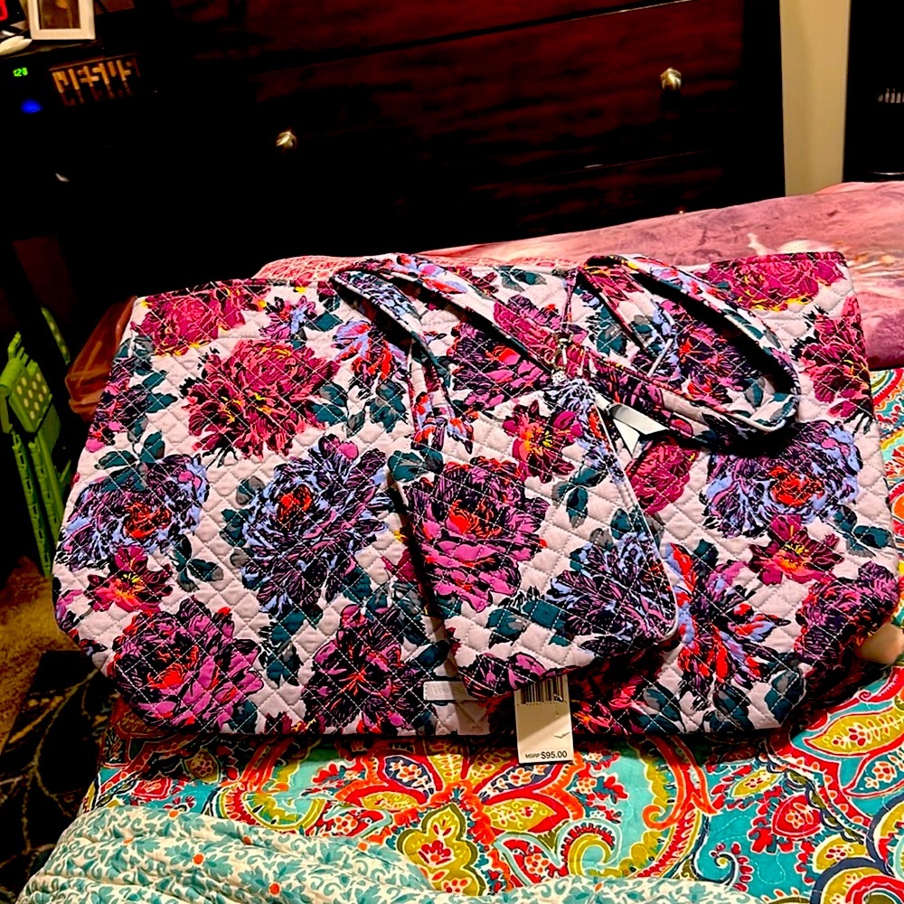 Vera Bradley Grand Tote with Cosmetic Bag